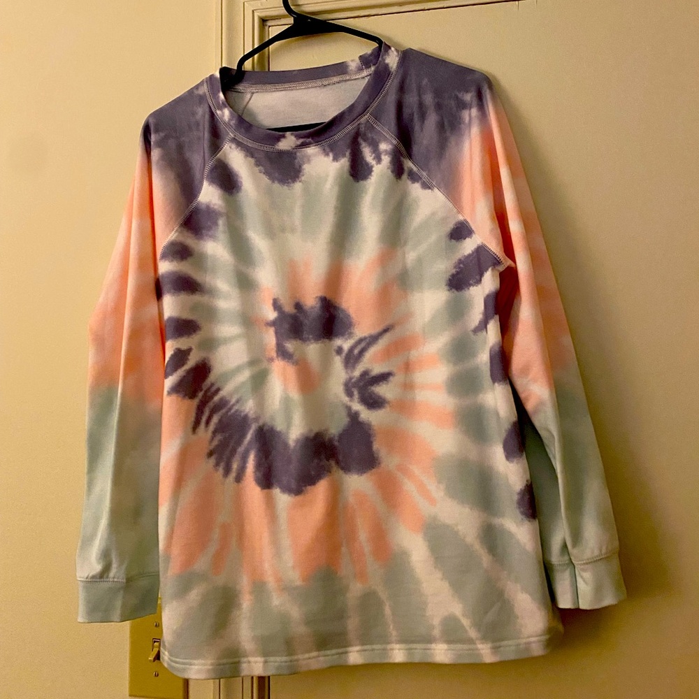 Long sleeve tie dye sweater size small